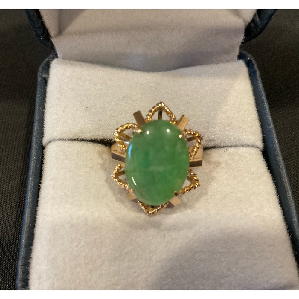 Ring, Nephrite Jade and 14k gold